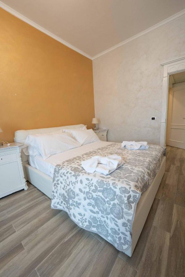Appartement Maison Reale Centro By Dimorra à Naples Extérieur photo